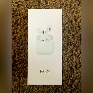 Pro 5 Wireless Earbuds - White